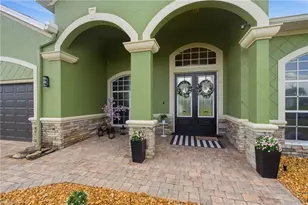 1005 NW 3rd Pl, Cape Coral, FL 33993 - Photo 37
