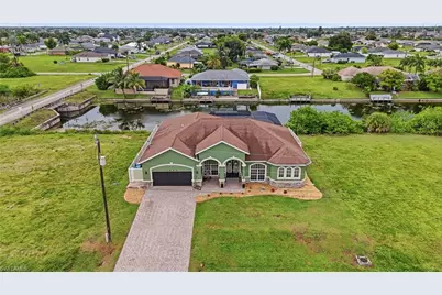 1005 NW 3rd Pl, Cape Coral, FL 33993 - Photo 43