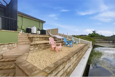 1005 NW 3rd Pl, Cape Coral, FL 33993 - Photo 39