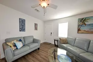19 Helen Ln, Fort Myers Beach, FL 33931 - Photo 7
