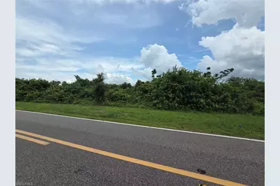 1970 Broadpoint Dr, Punta Gorda, FL 33983 - Photo 3