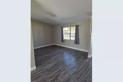 112 SW 35th Ter, Cape Coral, FL 33914 - Photo 3
