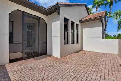 11908 Country Day Cir, Fort Myers, FL 33913 - Photo 3