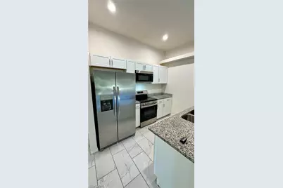 3301 SW 15th Pl, Cape Coral, FL 33914 - Photo 25