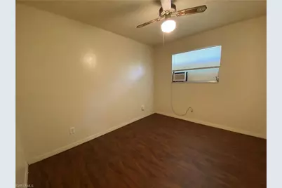 7906 Suncoast Dr, North Fort Myers, FL 33917 - Photo 9
