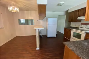 7906 Suncoast Dr, North Fort Myers, FL 33917 - Photo 5