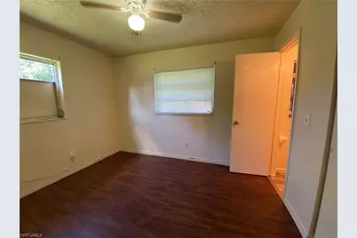 7906 Suncoast Dr, North Fort Myers, FL 33917 - Photo 15