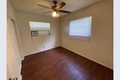 7906 Suncoast Dr, North Fort Myers, FL 33917 - Photo 13