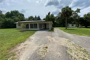 7906 Suncoast Dr, North Fort Myers, FL 33917 - Photo 27