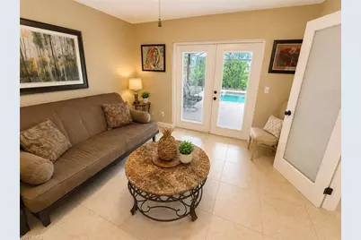 922 SE 1st Pl, Cape Coral, FL 33990 - Photo 15