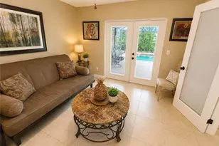 922 SE 1st Pl, Cape Coral, FL 33990 - Photo 15
