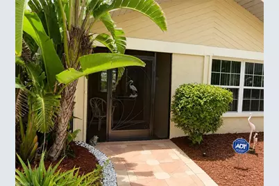 922 SE 1st Pl, Cape Coral, FL 33990 - Photo 19