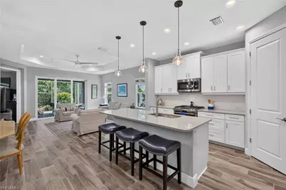 2183 Marquesa Cir, Naples, FL 34112 - Photo 9