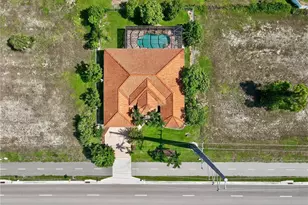 2305 Kismet Pkwy W, Cape Coral, FL 33993 - Photo 43