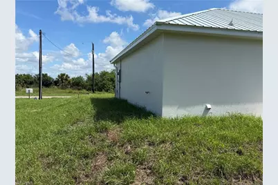 105 Concord Loop, Labelle, FL 33935 - Photo 9
