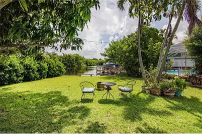 1300 Thompson St, North Fort Myers, FL 33903 - Photo 45