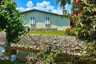 557 Peace Lake Ct, North Fort Myers, FL 33917 - Photo 5