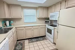 4703 SE 17th Pl, Cape Coral, FL 33904 - Photo 5