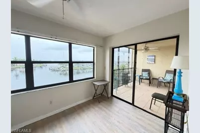 4703 SE 17 Pl #402, Cape Coral, FL 33904 - Photo 11