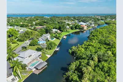 5539 Natoma Dr, Fort Myers, FL 33919 - Photo 3