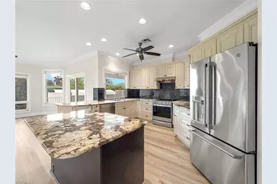 5539 Natoma Dr, Fort Myers, FL 33919 - Photo 9