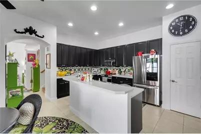 13963 Avon Park Cir, Fort Myers, FL 33912 - Photo 15