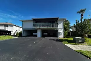 3265 Prince Edward Island Cir, Fort Myers, FL 33907 - Photo 1