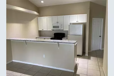429 SE 24th Ave, Cape Coral, FL 33990 - Photo 5