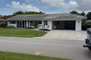 30 Maui Cir, Naples, FL 34112 - Photo 1