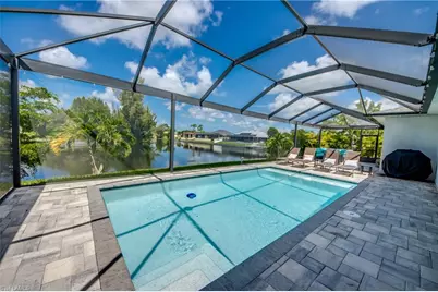 2256 SW 20th Ave, Cape Coral, FL 33991 - Photo 3