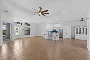 1012 NW 33rd Pl, Cape Coral, FL 33993 - Photo 5