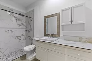 1012 NW 33rd Pl, Cape Coral, FL 33993 - Photo 23
