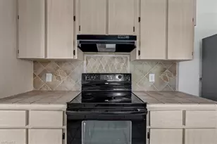 580 16th St SE, Naples, FL 34117 - Photo 29