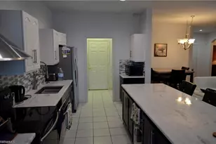 1702 Emerald Cove Dr, Cape Coral, FL 33991 - Photo 3