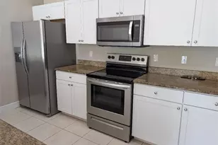 4407 SW 8th Ct, Cape Coral, FL 33914 - Photo 3