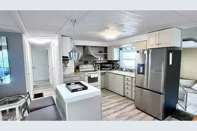 14625 Paul Revere Loop, North Fort Myers, FL 33917 - Photo 3