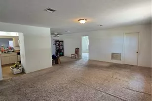 114 Highlands Lake Dr, Lake Placid, FL 33852 - Photo 7