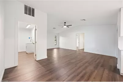 812 SE 34th St, Cape Coral, FL 33904 - Photo 13