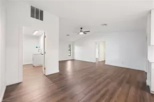 812 SE 34th St, Cape Coral, FL 33904 - Photo 13