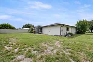 812 SE 34th St, Cape Coral, FL 33904 - Photo 37