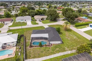 812 SE 34th St, Cape Coral, FL 33904 - Photo 43