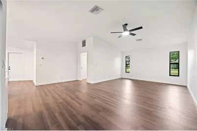 812 SE 34th St, Cape Coral, FL 33904 - Photo 15