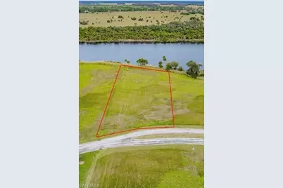 2048 Silk Bay Blvd, Alva, FL 33920 - Photo 3