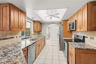 2205 SE 10th Pl, Cape Coral, FL 33990 - Photo 13