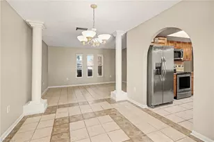 2205 SE 10th Pl, Cape Coral, FL 33990 - Photo 11