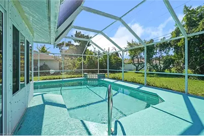 524 SW 23rd Ter, Cape Coral, FL 33991 - Photo 33