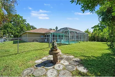 524 SW 23rd Ter, Cape Coral, FL 33991 - Photo 41