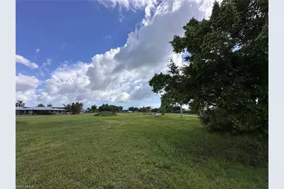 16281 Saddlewood Ln, Cape Coral, FL 33991 - Photo 7