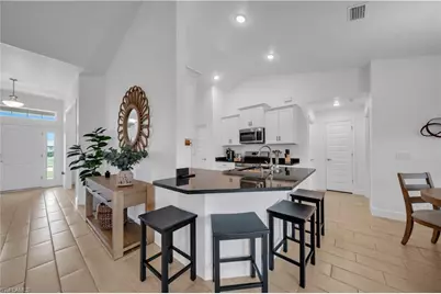 125 SE 11th Ter, Cape Coral, FL 33990 - Photo 13