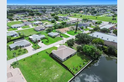 125 SE 11th Ter, Cape Coral, FL 33990 - Photo 49